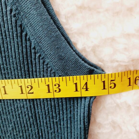 Sweater Tank XL Dark Teal Green Ribbed Minimalist Soft Girl Capsule Clean Lines - Picture 3 of 7